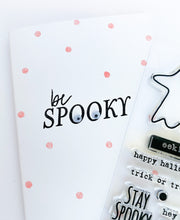 20333 Halloween Word Party Set